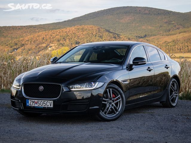 Jaguar XE
